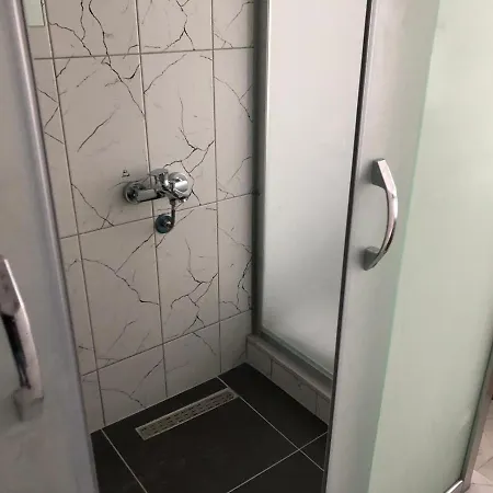 Hotel Nr1 *
