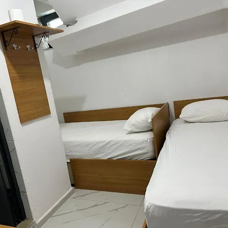 Hotel Nr1 *